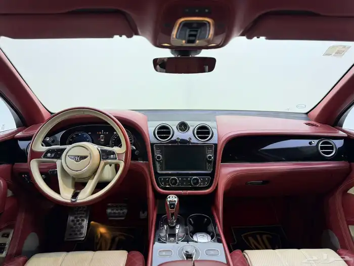 بنتلي بنتياقا 9