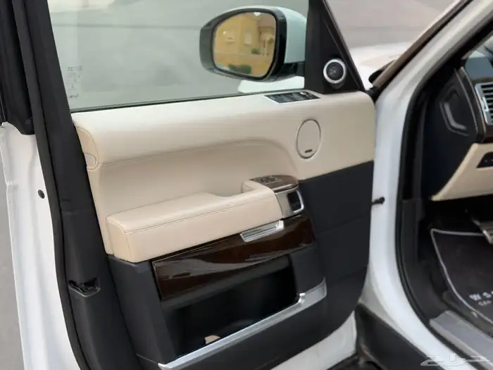 رنج روفر HSE فل كامله نظيف جدا 2016 27