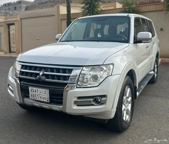 باجيرو 2017 دبل مكينة 3500 (( قمة في النظافة )) 4