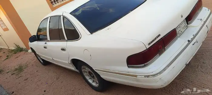 فورد كراون فيكتوريا 1996 نظيف مجدد مفحوص 1