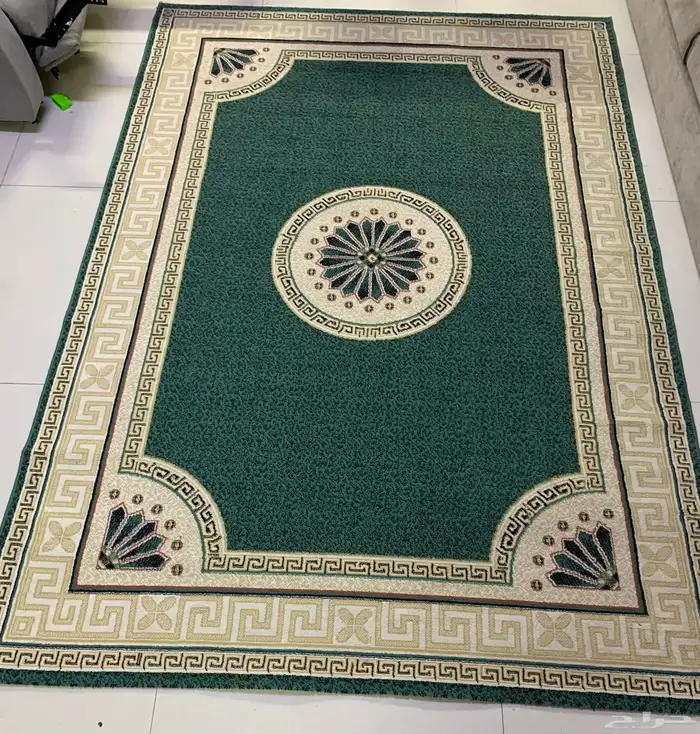 زولية نظيفة وتم غسيلها الطول مترين و67 سم والعرض متر و85 سم 0