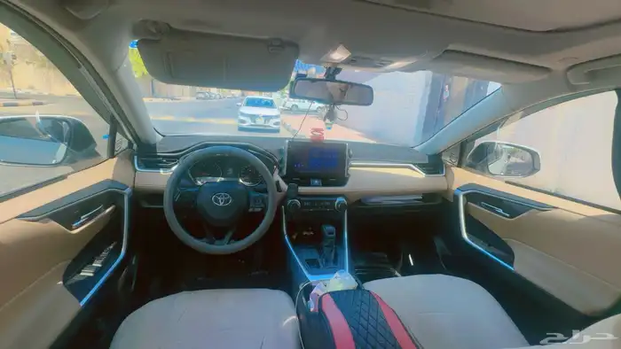 رافور 2024 4X4 تحت الضمان بصمة وفتحة سقف 4