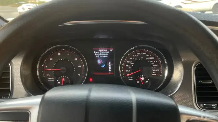دودج شارجر 2013 5