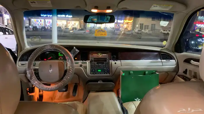 لينكون تاون كار 2006 13