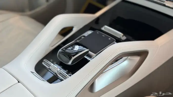 Mercedes Benz GLS600 Maybach 2025 14