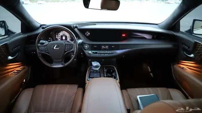 لكزس LS500 .. نادر ( وكالة ) 31
