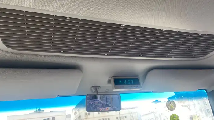 باص نيسان سليفان 7