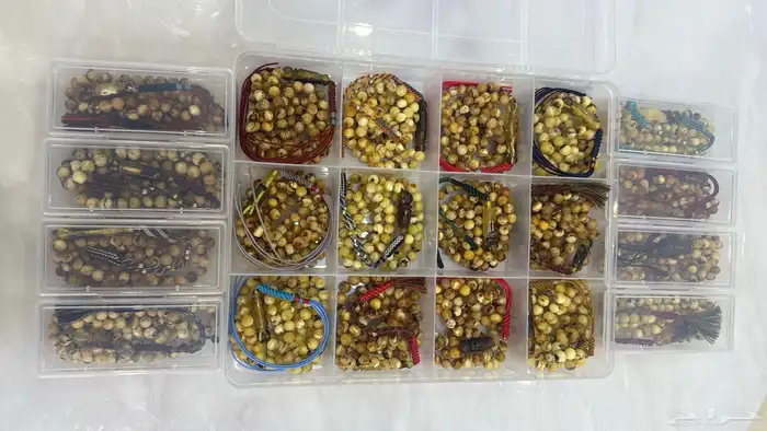 مجموعة كهرمان شوائبي طبيعي 0