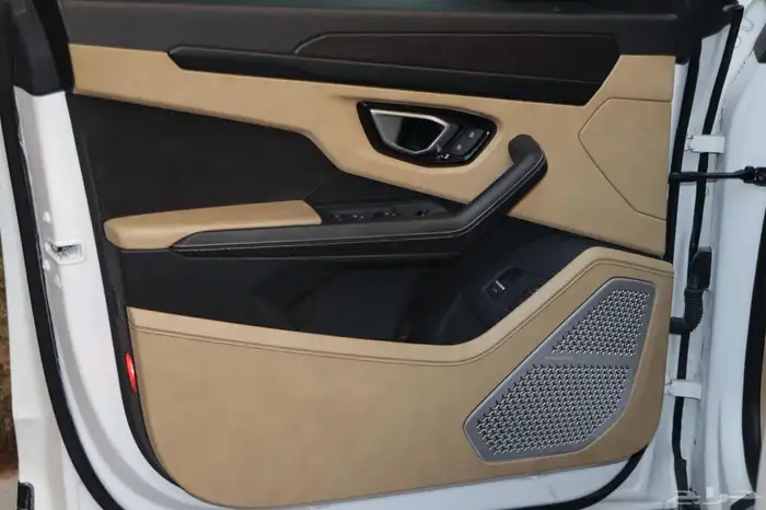 لامبورجيني اوروس 2021 وكالة ساماكو URUS 30
