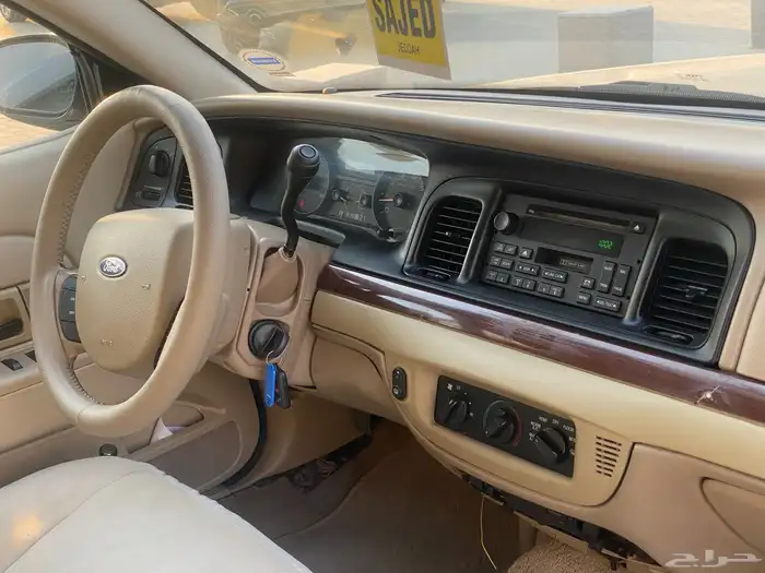 فورد فكتوريا 29