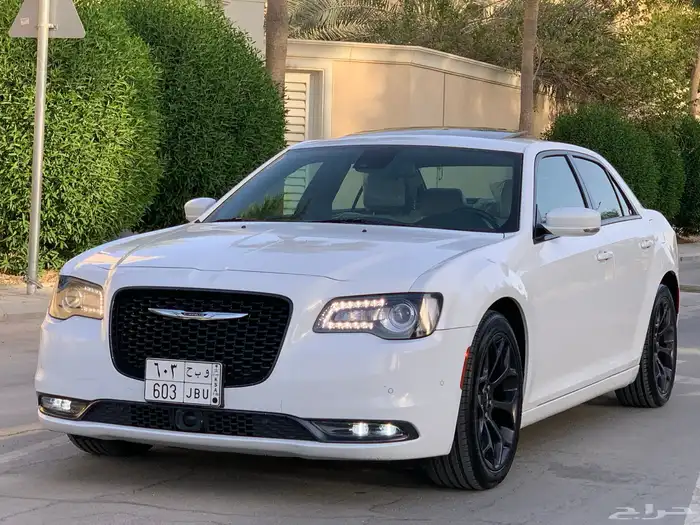 كرايزلر S300 موديل 2021 بحالة الوكاله ممشى 49 الف 24