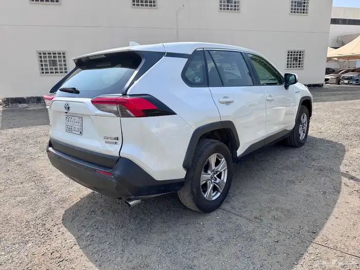 رافور 2022 هايبرد استاندر ابيض لؤلئي للبيع 1