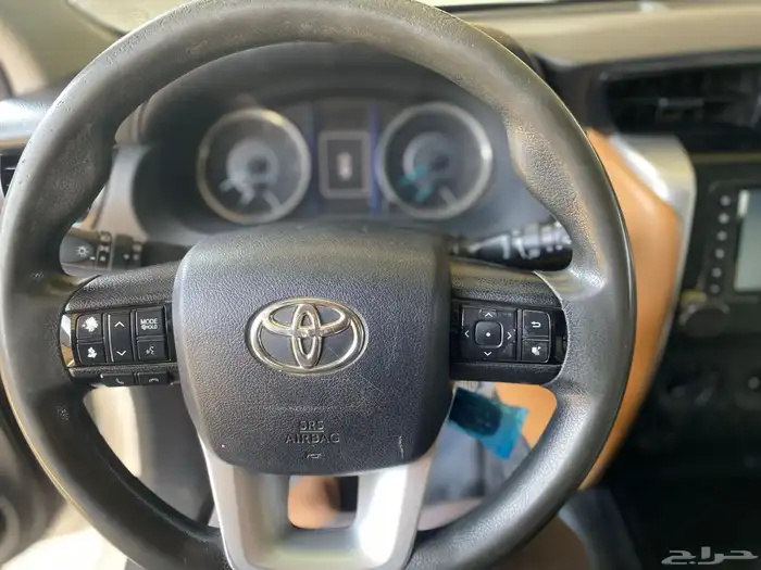 تويوتا فورتشنر ديزل دبل 2020 ممشى 315 ألف كيلو متر 9