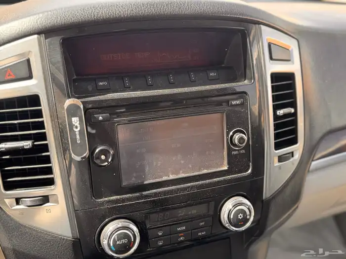 متسبيشي باجيرو 2016 بحالة ممتازة 18