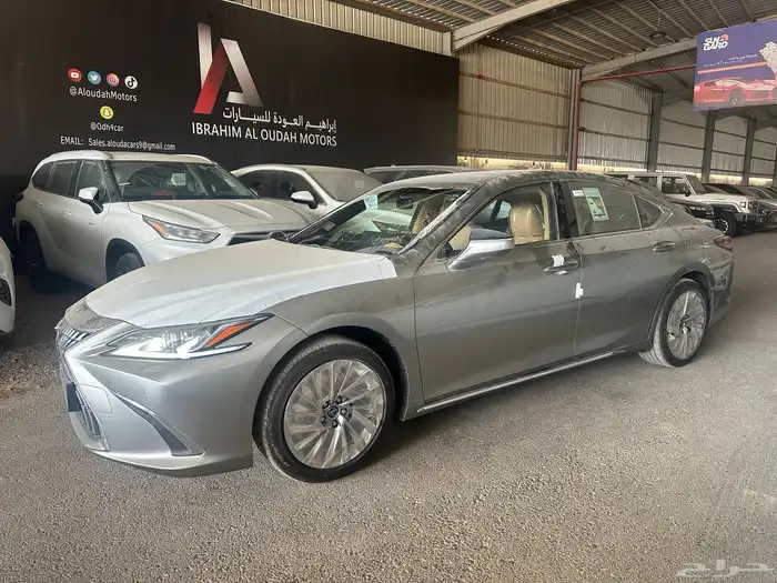 لكزس ES350 CC سعودي تيتانيوم 0