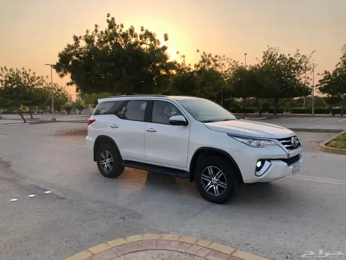 فورتشنر 2019 سعودي بدي وكاله دبل 4X4 بنزين 7