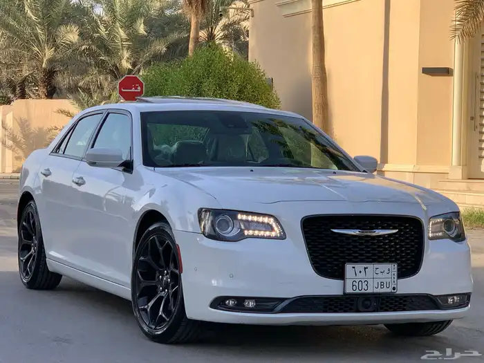 كرايزلر S300 موديل 2021 بحالة الوكاله ممشى 49 الف 0