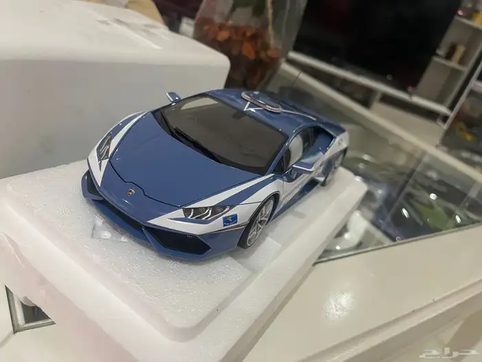 سيارة مجسم 0