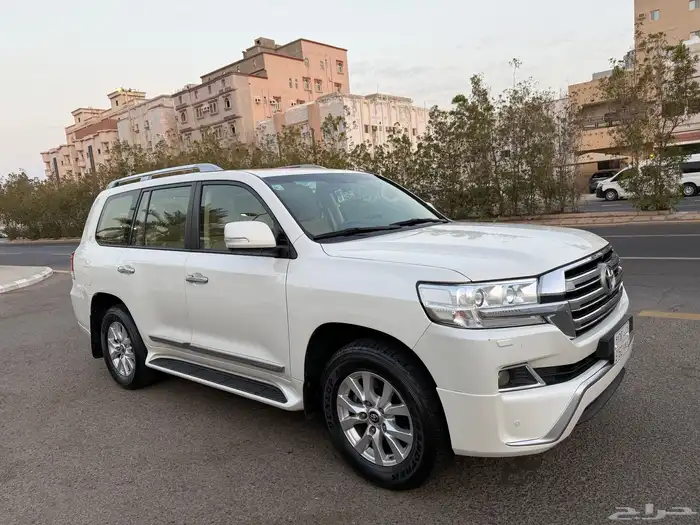 لاندكروز جي اكس ار 3 G.XR3 2017 7