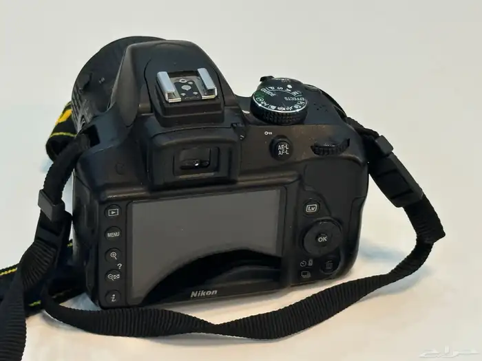 كاميرا نيكون d3300 للبيع 2