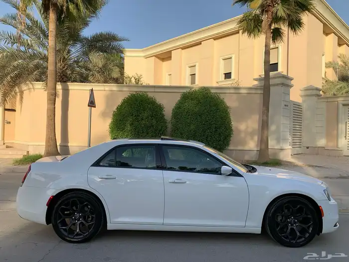 كرايزلر S300 موديل 2021 بحالة الوكاله ممشى 49 الف 7