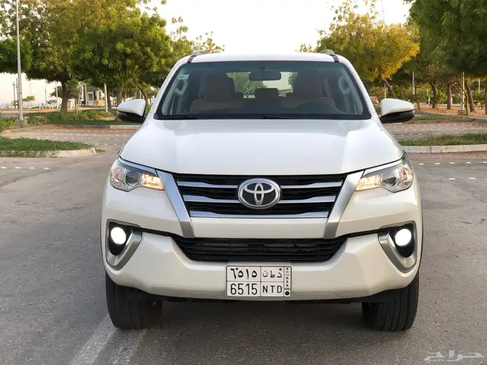 فورتشنر 2019 سعودي بدي وكاله دبل 4X4 بنزين 56