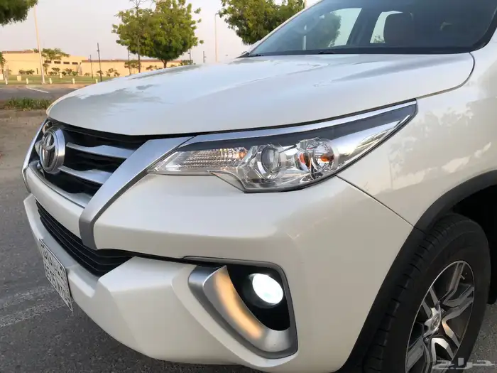 فورتشنر 2019 سعودي بدي وكاله دبل 4X4 بنزين 12
