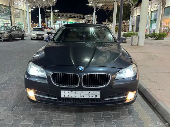 للبيع بي ام 523 i موديل 2011 1