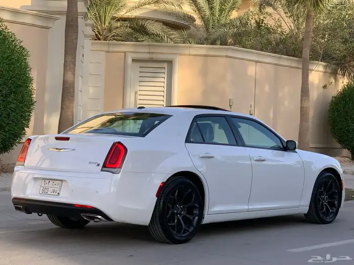 كرايزلر S300 موديل 2021 بحالة الوكاله ممشى 49 الف 10