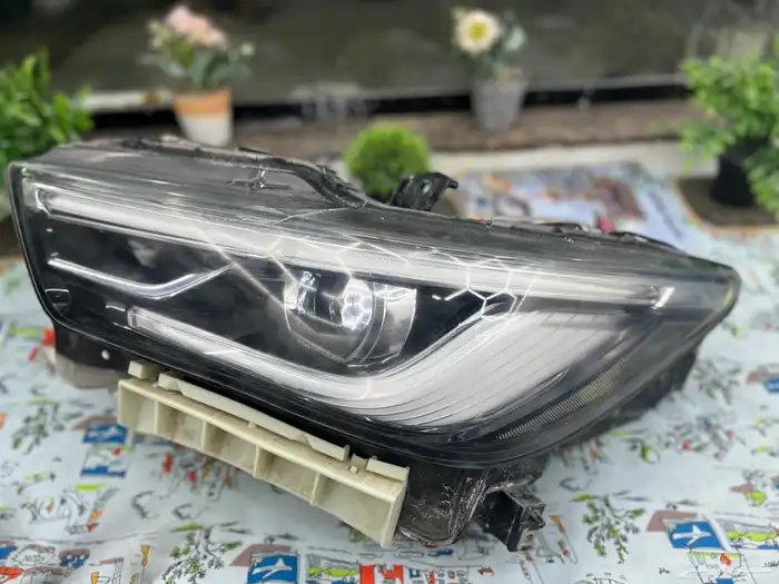 شمعه انفينتى QX80 موديل 2019 2