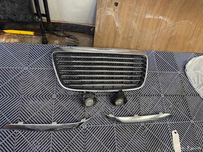 قطع كرايزلر 2011 إلى 2014 0