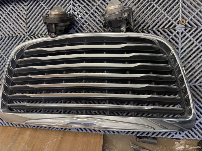 قطع كرايزلر 2011 إلى 2014 4