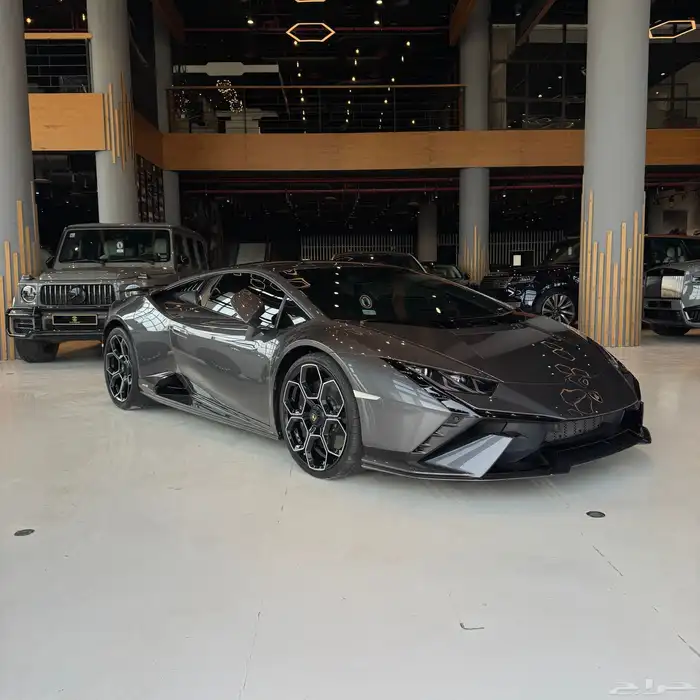 Lamborghini tecnica 2023 used 0