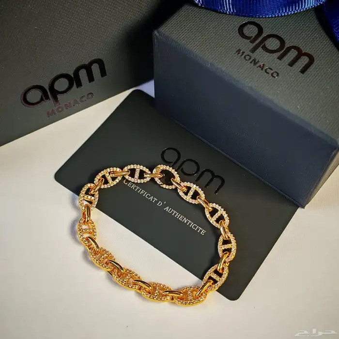 اساور تقليد ماركة apm 2