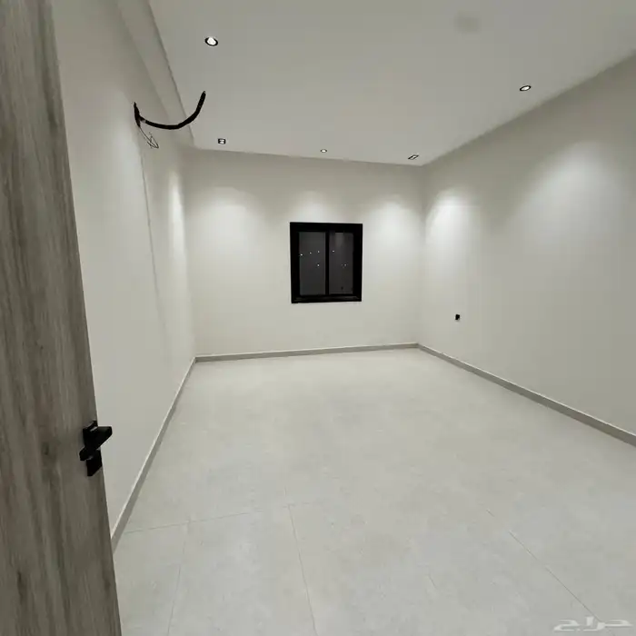 دور علوي للبيع 4