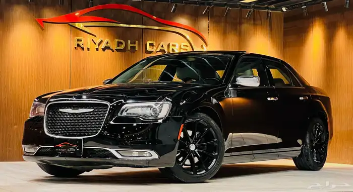 كرايزلر 2019 C300 V8 (( بحاله ممتازه )) 2