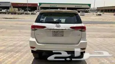 تويوتا فورشنر VX 2019 بنزين دبل 6 سلندر 4