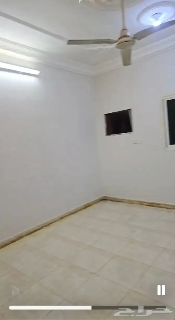 شقة أربع غرف وصالة وثلاثة حمامات وغرفة غسيل 9