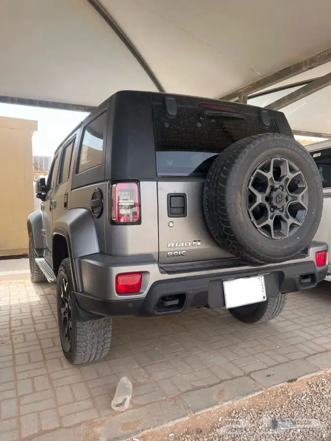 للتنازل Baic BJ40 S 2025 2