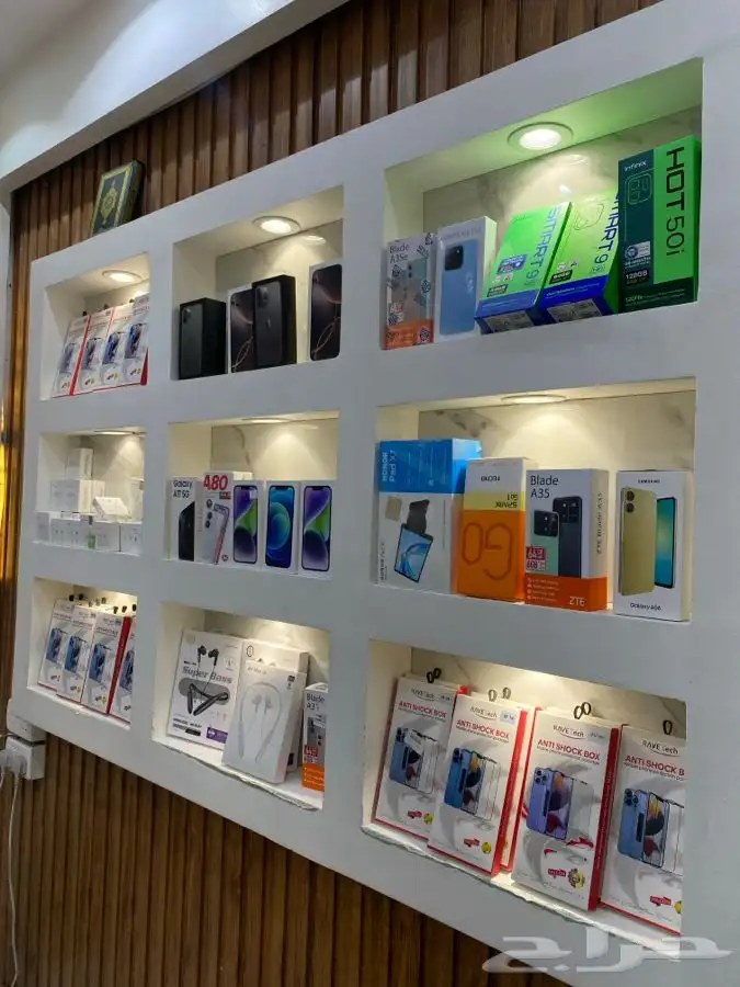 متوفر جوالات للبيع من ايفون 11 لين 17 وعروض تحرق سوووق 6