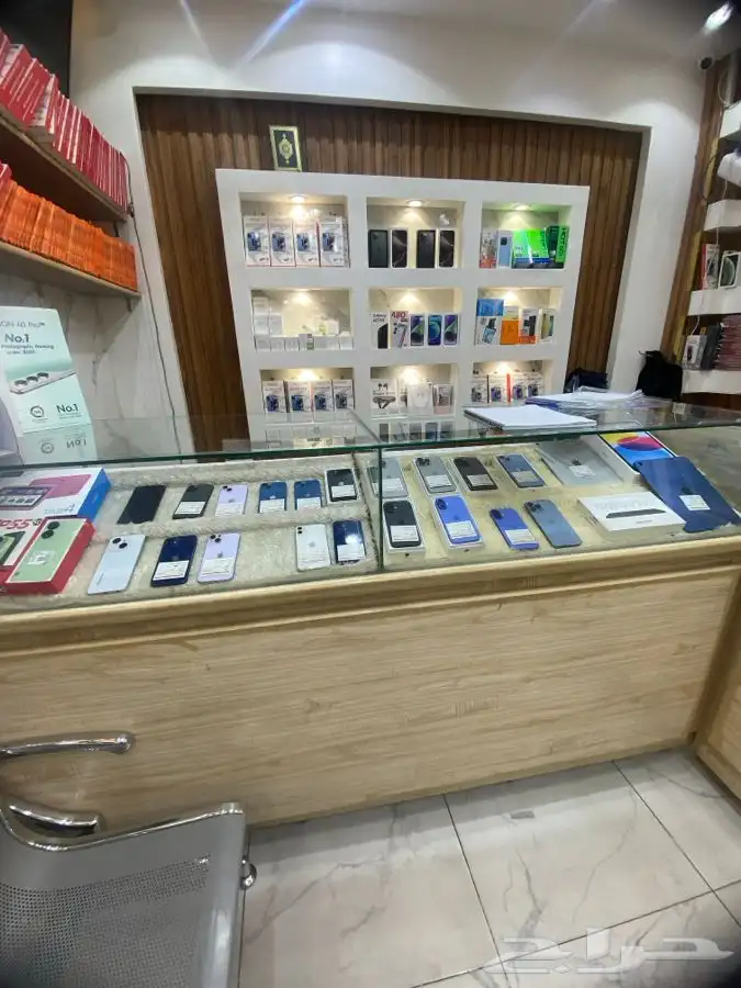 متوفر جوالات للبيع من ايفون 11 لين 17 وعروض تحرق سوووق 0