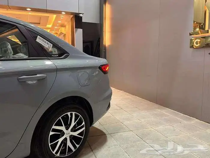 جيلي اميجراند ستاندر GS موديل 2025. 3