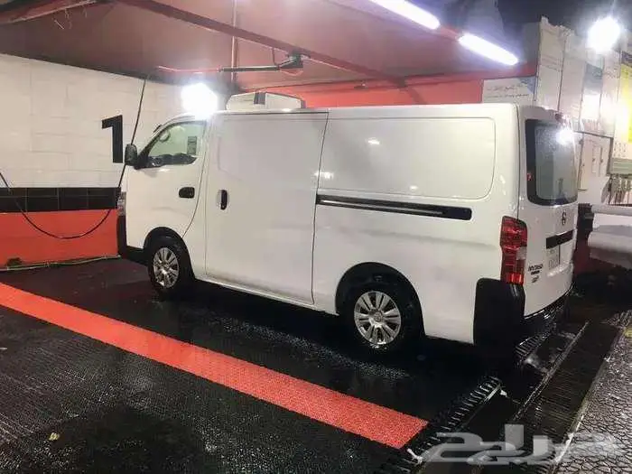 نيسان اورفان للايجار 6