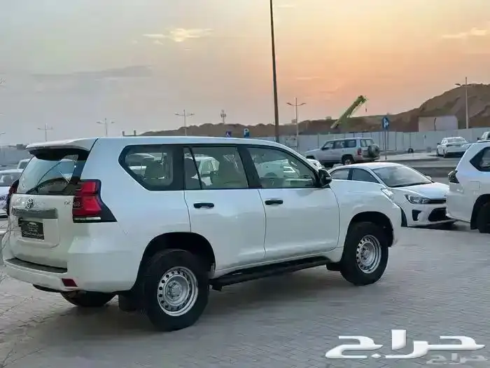 تويوتا برادو TX ابيض 2019 ( تم البيع ) 7
