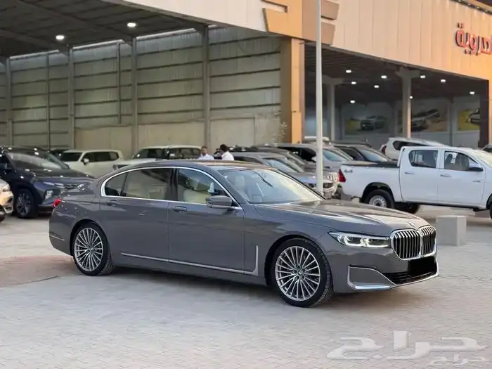 بي ام دبليو LI730 على الضمان 2022 7