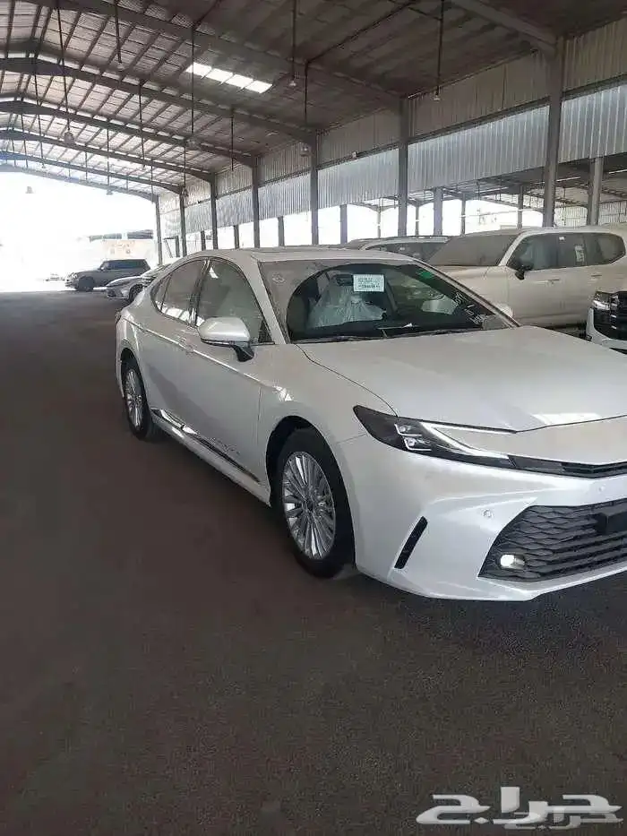 كامرى 2025 2