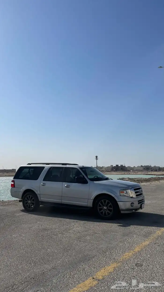 فورد اكسبديشن 2012 7