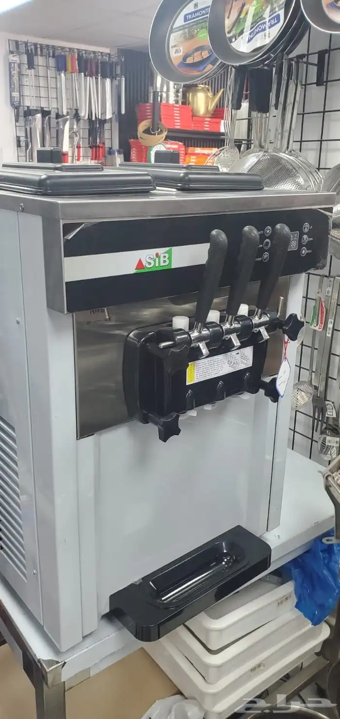 مكينة ايسكريم الة آيسكريم تجهيزات كوفيات مصنع ستانلس ستيل 1
