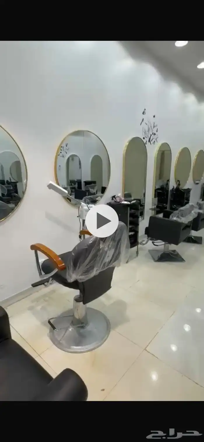 مشغل نسائي للتقبيل في حي ظهرة لبن بالرياض 0