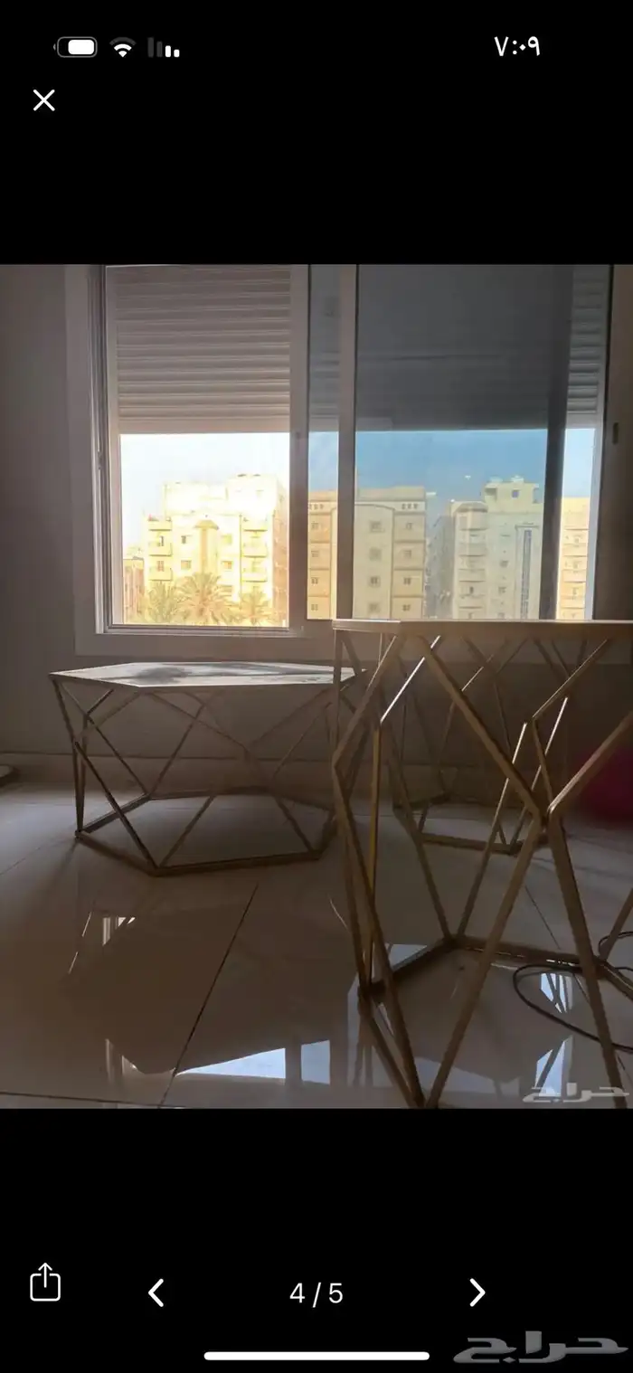 طاولات من هوم سنتر نظيفه جدا ولا فيها اي خدش نظيفه 1